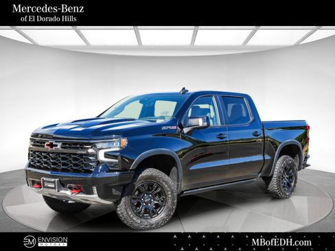 Used 2023 Chevrolet Silverado 1500 ZR2 w/ Technology Package AWD/4WD image 1