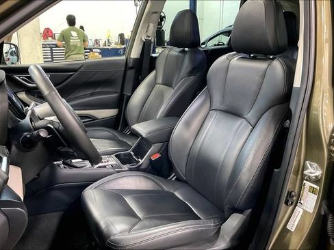 Used 2023 Subaru Forester Limited AWD/4WD image 25