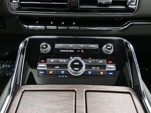 Used 2023 Lincoln Navigator Black Label AWD/4WD image 51