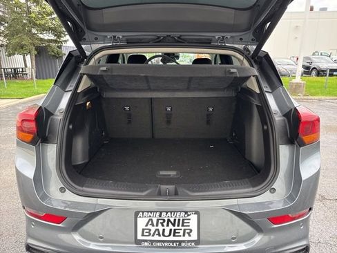 Used 2022 Buick Encore GX Essence w/ Advanced Technology Package FWD image 8