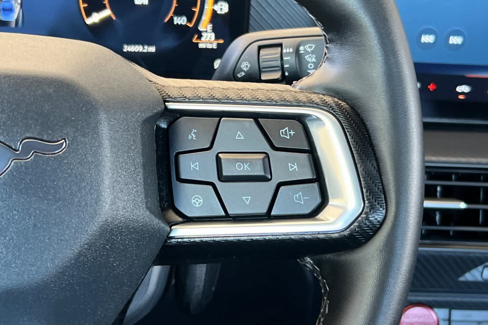Used 2024 Ford Mustang Coupe RWD image 25