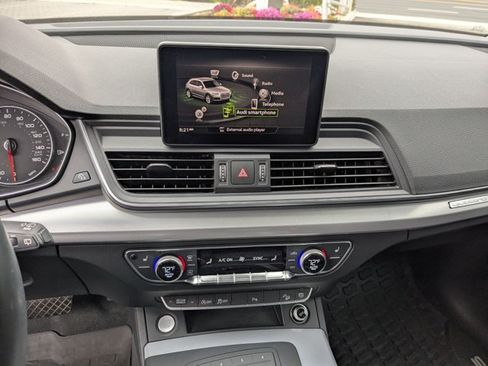 Used 2018 Audi Q5 2.0T Premium Plus AWD/4WD image 12
