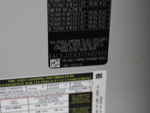 Certified 2026 Land Rover Defender 110 S AWD/4WD image 25