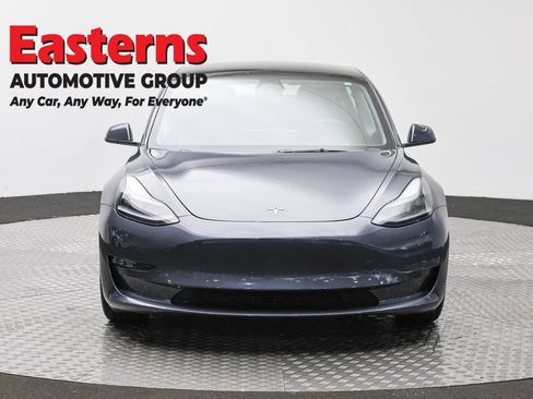 Used 2023 Tesla Model 3 Standard Range RWD image 2