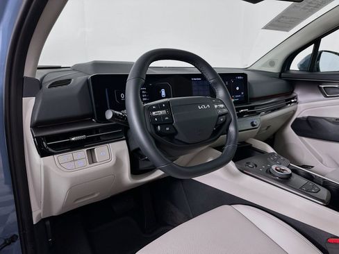 Used 2026 Kia Sportage SX Prestige image 9