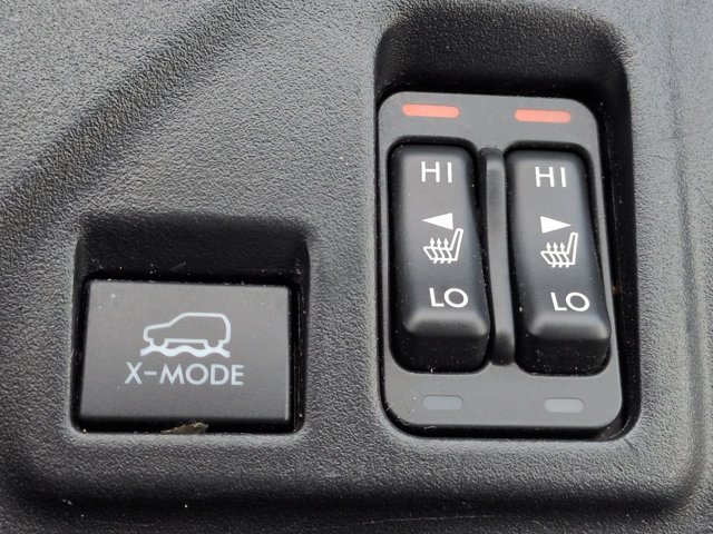 Used 2021 Subaru Crosstrek 2.0i Premium w/ Moonroof Package AWD/4WD image 23