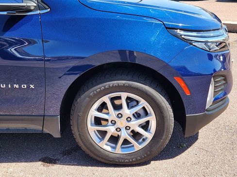 Used 2022 Chevrolet Equinox LT AWD/4WD image 29