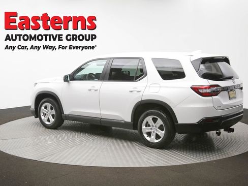 Used 2023 Honda Pilot LX image 63