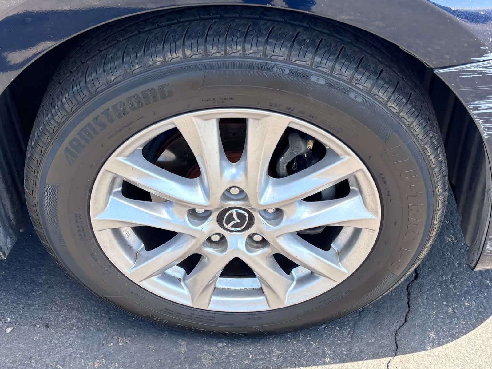 Used 2015 MAZDA MAZDA3 i Touring FWD image 8