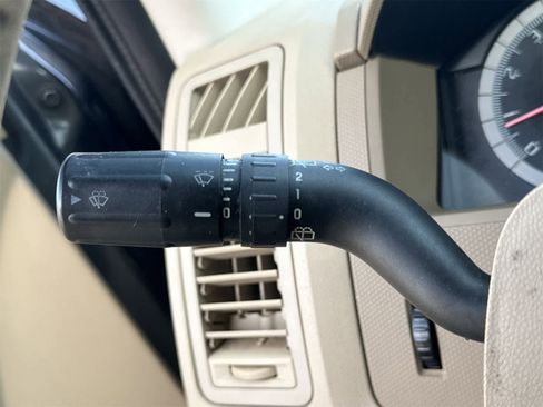 Used 2008 Ford Escape Limited image 25