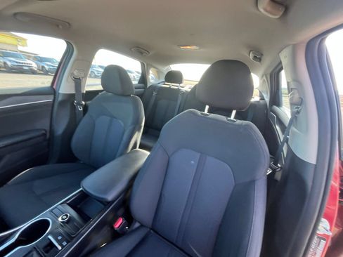 Used 2023 Kia K5 LXS FWD image 34