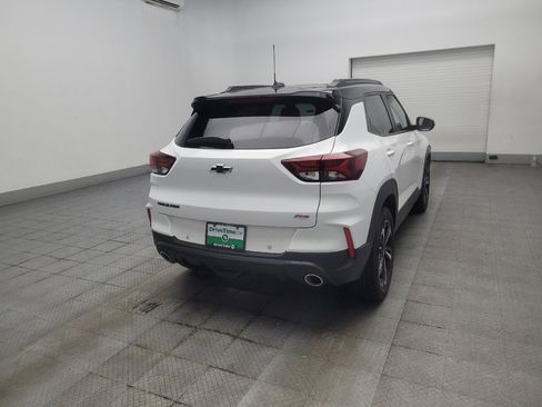 Used 2021 Chevrolet TrailBlazer RS w/ Sun and Liftgate Package FWD image 9
