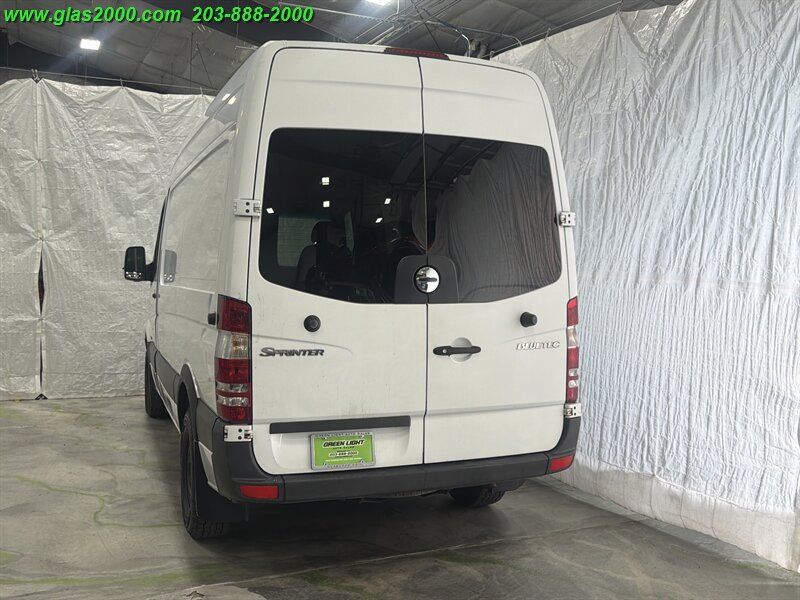 Used 2012 Freightliner Sprinter 2500 RWD image 25