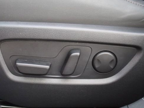 Certified 2022 MAZDA CX-30 AWD 2.5 S w/ Premium Package image 15