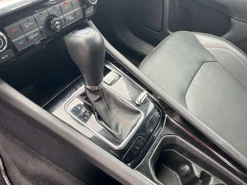 Used 2022 Jeep Compass Limited AWD/4WD image 23
