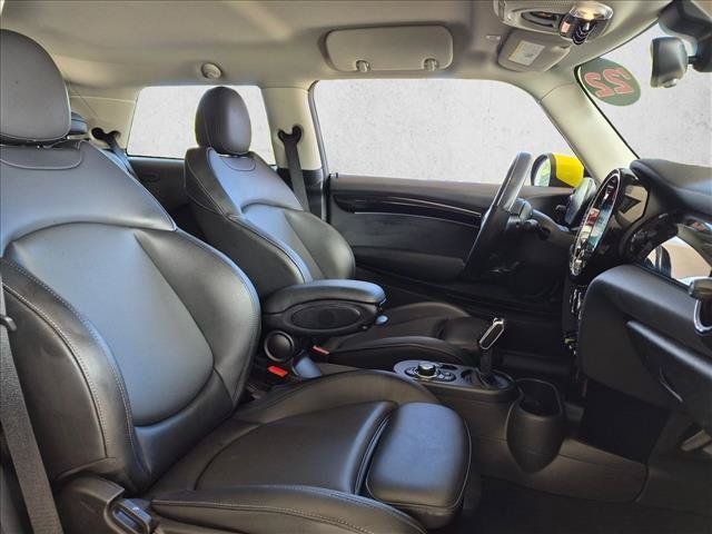 Used 2022 MINI Cooper SE FWD image 18