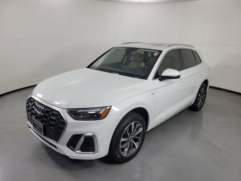 Used 2024 Audi Q5 2.0T Premium Plus w/ Premium Plus Package AWD/4WD image 31