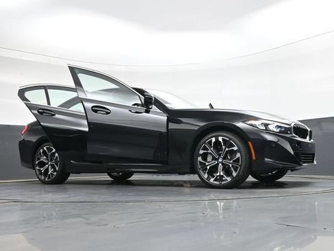 Certified 2026 BMW 330i Sedan w/ Premium Package RWD image 42