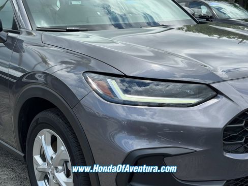 Certified 2025 Honda HR-V LX image 7