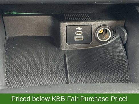 Used 2024 Ford Escape ST-Line image 30