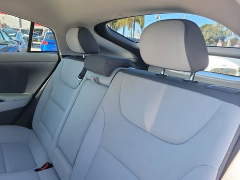 Certified 2022 Hyundai Ioniq SEL image 11