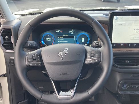 New 2025 Ford Bronco Sport Outer Banks w/ Sasquatch Outer Banks Package AWD/4WD image 20