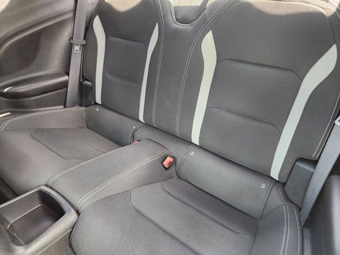 Used 2022 Chevrolet Camaro LT w/ Technology Package RWD image 33