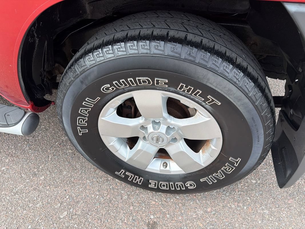 Used 2012 Nissan Xterra 4WD image 21