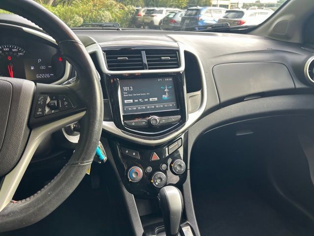 Used 2017 Chevrolet Sonic LT FWD image 15