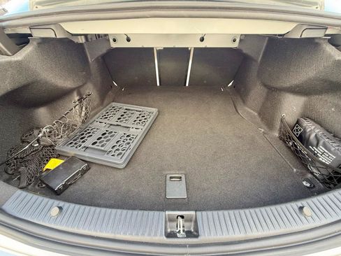 Used 2016 Mercedes-Benz C 300 4MATIC Sedan image 24