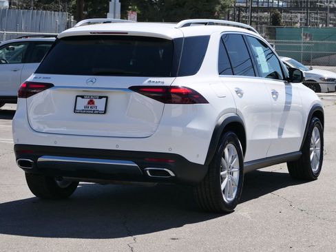 Used 2024 Mercedes-Benz GLE 350 4MATIC image 4