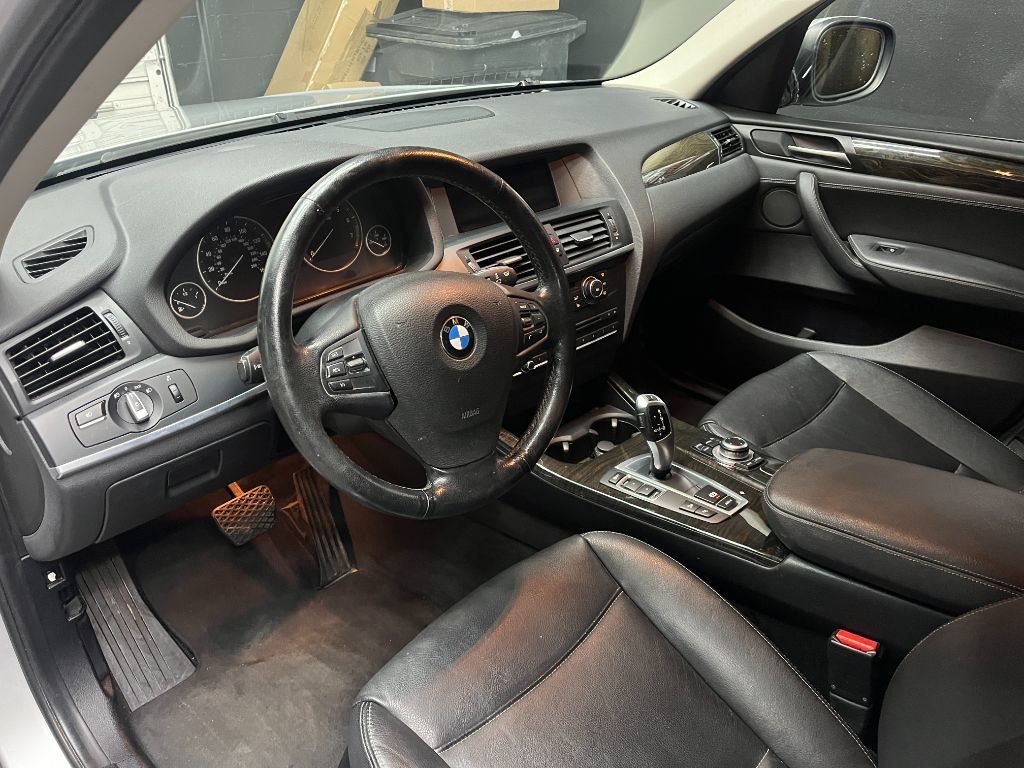 Used 2013 BMW X3 xDrive28i AWD/4WD image 9