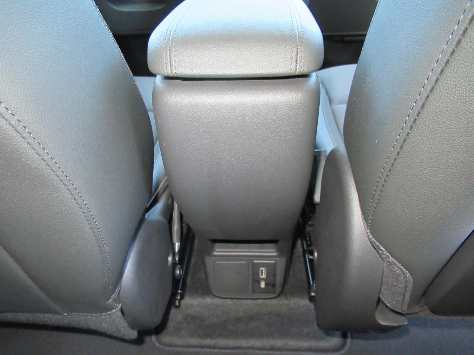 Used 2024 Buick Encore GX Preferred w/ Comfort Package FWD image 34