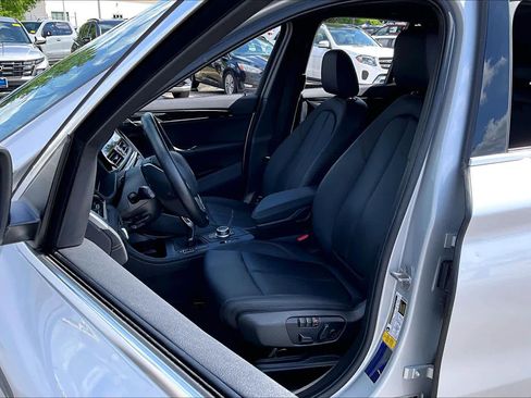 Used 2021 BMW X1 sDrive28i w/ Convenience Package FWD image 8