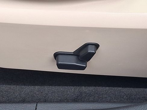 Used 2013 Chrysler 200 Limited w/ Sun/Sound Group image 26