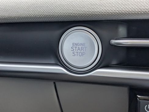 New 2026 Hyundai Tucson Limited image 11