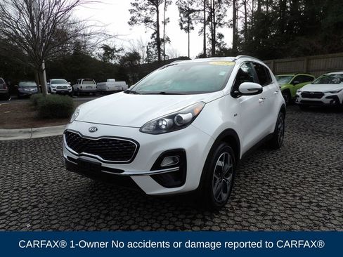 Used 2021 Kia Sportage EX image 3