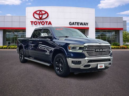Used 2021 RAM 1500 Laramie AWD/4WD image 3