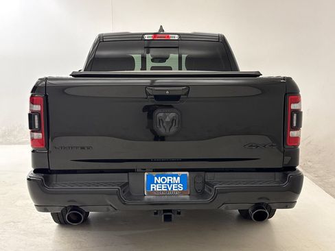 Used 2020 RAM 1500 Limited w/ Black Appearance Package AWD/4WD image 8
