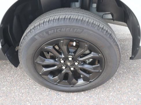Certified 2024 Ford Maverick XLT w/ XLT Luxury Package FWD image 14