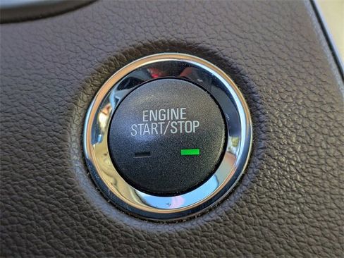 Used 2014 Cadillac SRX Luxury w/ Driver Awareness Package image 34