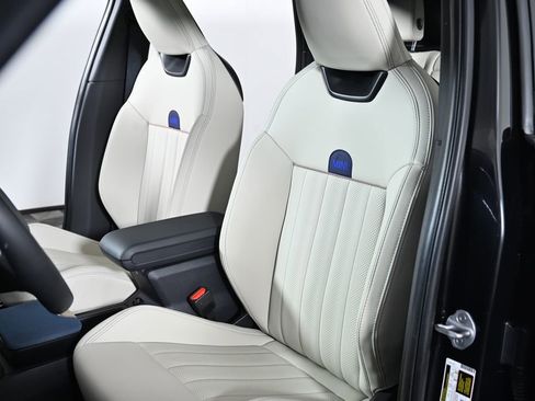 Certified 2025 MINI Cooper Countryman SE AWD/4WD image 24