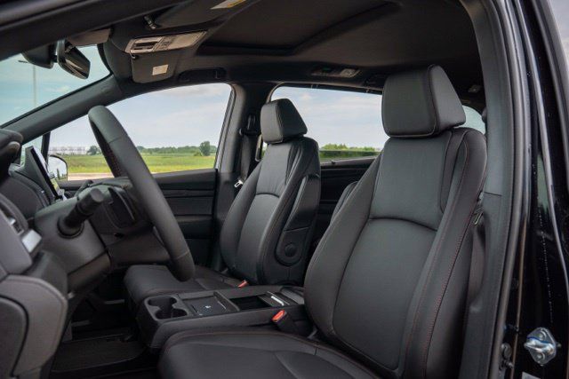 Used 2026 Honda Odyssey Sport-L image 15