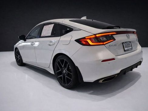 Used 2024 Honda Civic Sport Touring image 3