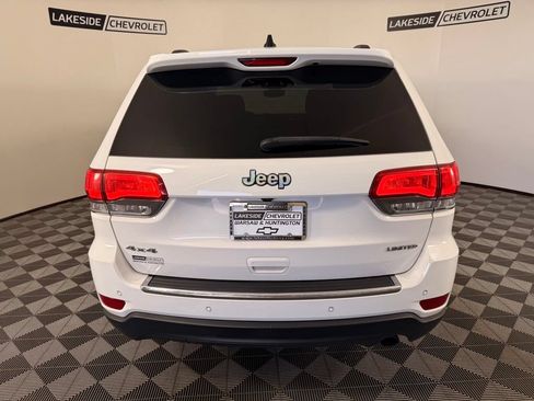Used 2017 Jeep Grand Cherokee Limited AWD/4WD image 5