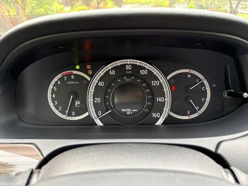 Used 2016 Honda Accord EX-L image 15