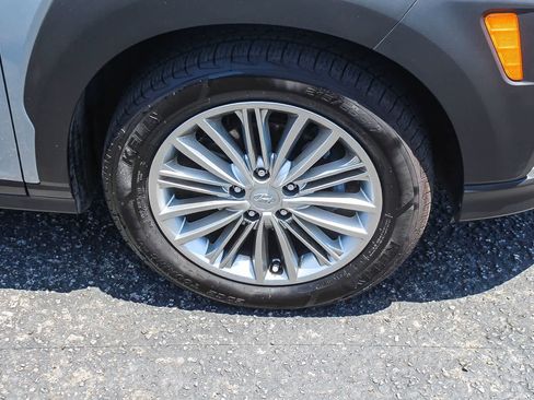 Certified 2021 Hyundai Kona SEL FWD image 12