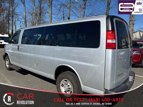 Used 2020 Chevrolet Express 3500 LS image 4