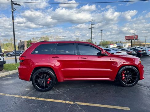 Used 2014 Jeep Grand Cherokee SRT image 8
