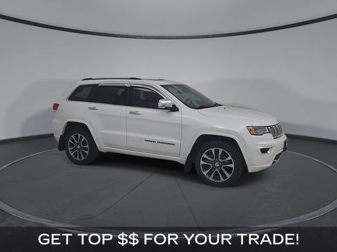 Used 2017 Jeep Grand Cherokee Overland w/ Jeep Active Safety Group AWD/4WD image 2